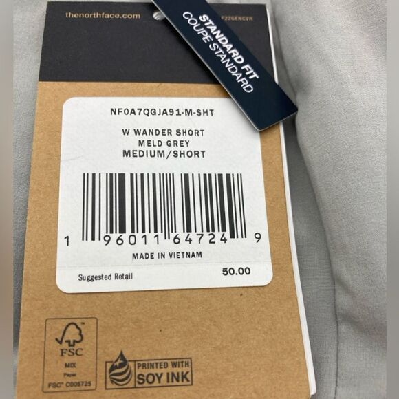 NWT The North Face Women’s Wonder Short Size M - Picture 10 of 10